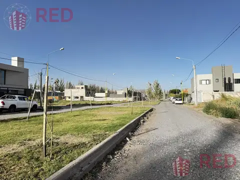 Vende Dúplex a estrenar de  primera con 3 dormitorios en el Barrio Tierra Mansa