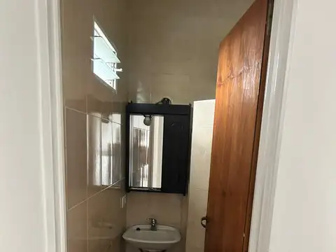 Departamento en Alquiler en Temperley, $ 420.000