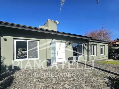 Venta de Casa en Banco Provincia con dos habitaciones