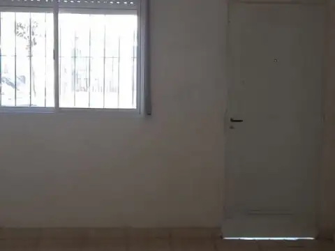 Casa en Venta en Lanus Oeste, USD 120.000