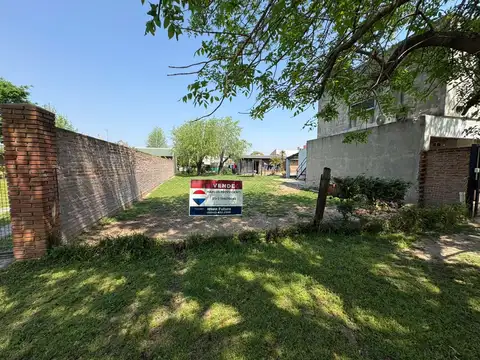 Terreno de 305m2 en sauce viejo - pueblo