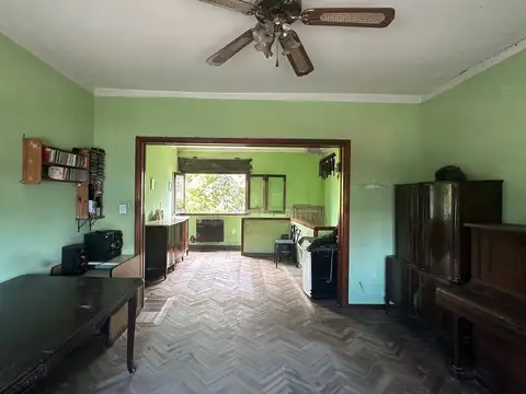Local en Venta 74 años
