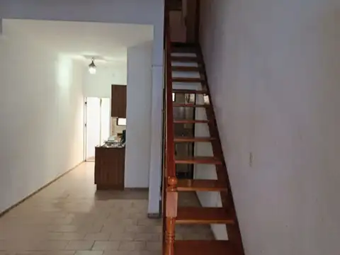 Depto Tipo Casa en Venta en Lomas del Mirador, USD 40.000