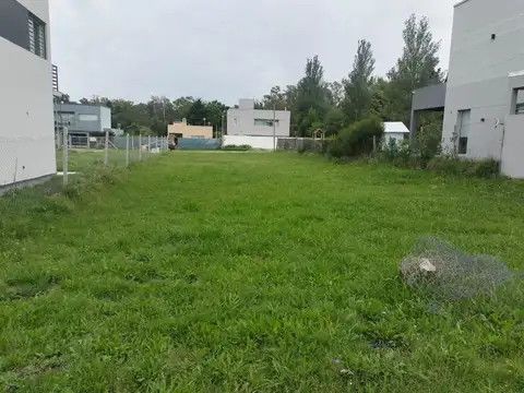 Terreno en Venta en City Bell, USD 33.000