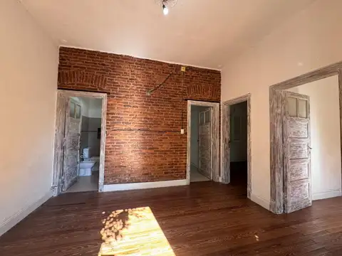 Casa en Venta en Lomas De Quilmes, USD 145.000