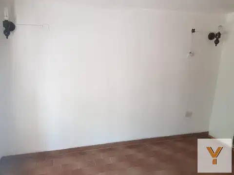 Depto Tipo Casa en Venta al Oeste