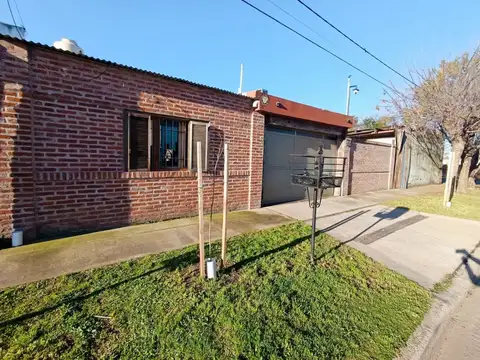 Venta - Permuta Casa Almafuerte y Boer, S.Nicolas