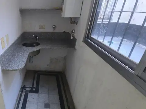 Oficina en Alquiler en Balvanera, $ 750.000