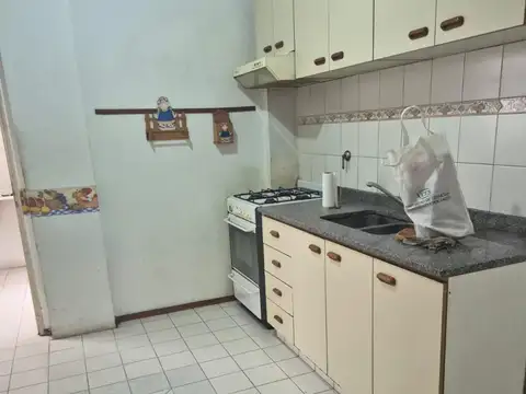 SE VENDE DPTO 3 AMBIENTES EN TAPIALES