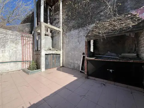 Depto Tipo Casa en Venta de 3 ambientes