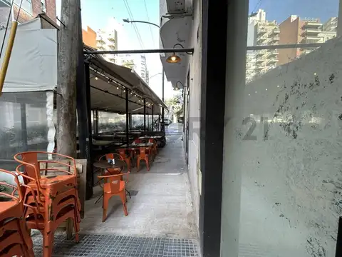 ALQUILER LOCAL COMERCIAL SAAVEDRA