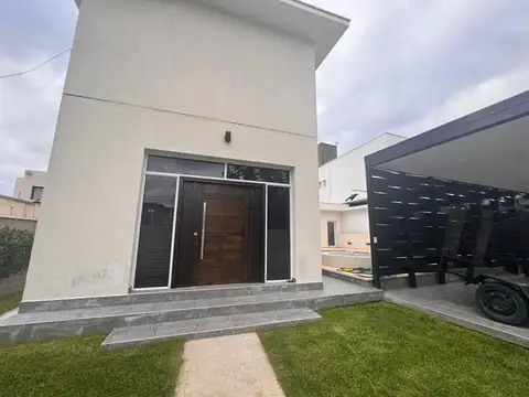 Casa en Venta en El Challao, USD 200.000