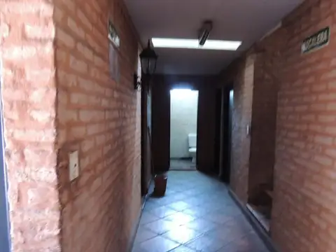 Oficina en Venta con 60 cocheras