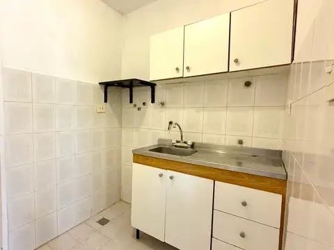 Oficina 2 ambientes con 1 baño