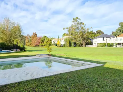 Casa en Alquiler de 5 dormitorios