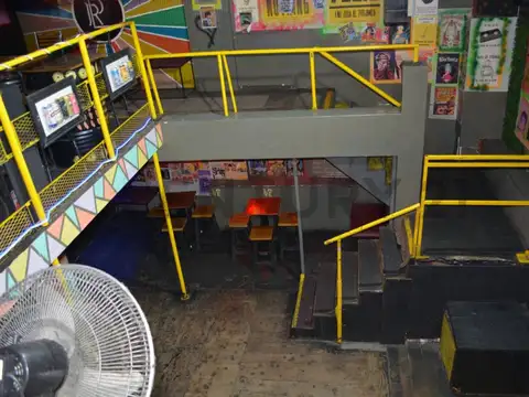 Local en Venta 61 años