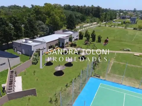 VENTA TERRENO BARRIO PRIVADO DOMSELAAR CHICO