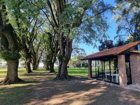 Casa 7 ambientes con 3 baños