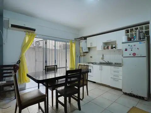 Venta Departamento en Parque Patricios con patio