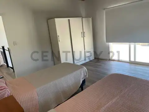 Oficina 5 ambientes con 3 baños