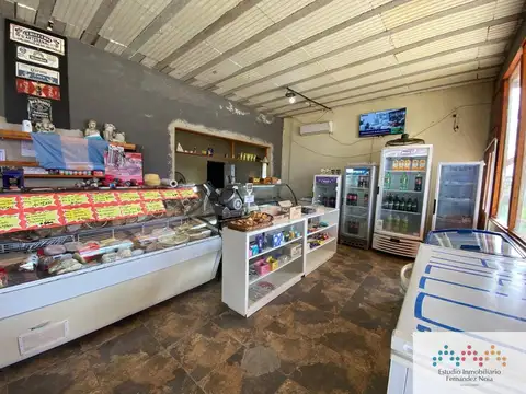 Casa en venta c/ cochera en San Vicente