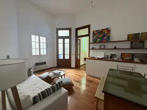 Depto Tipo Casa en Venta de 4 ambientes
