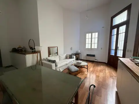 Depto Tipo Casa 4 ambientes con 2 baños