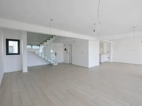 DUPLEX EN VENTA LA PLATA 3 DORMITORIOS