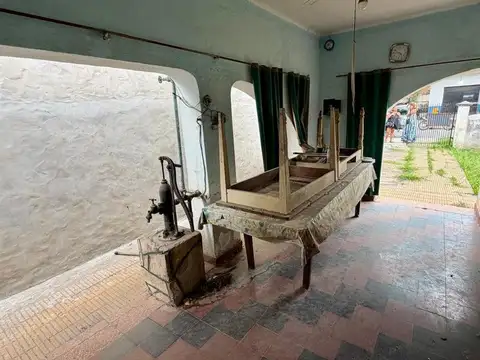 CASA 3 AMB VENTA TRISTAN SUAREZ PATIO COCHERA