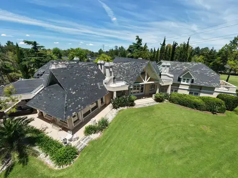 Casa en Venta de 8 dormitorios