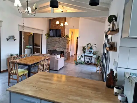 Venta Casa lote propio Carlos Spegazzini