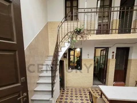 VENTA PH 4 AMBIENTES PARQUE PATRICIOS SIN EXPENSAS