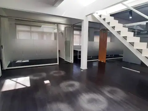 Loft de 221 m2. En Casco Histórico. IDEAL PARA RENTA.