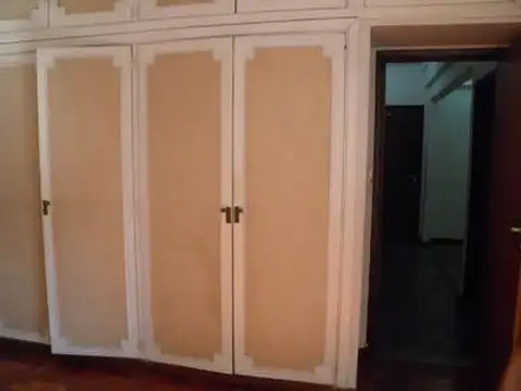 Depto Tipo Casa en Venta en Liniers, USD 90.000