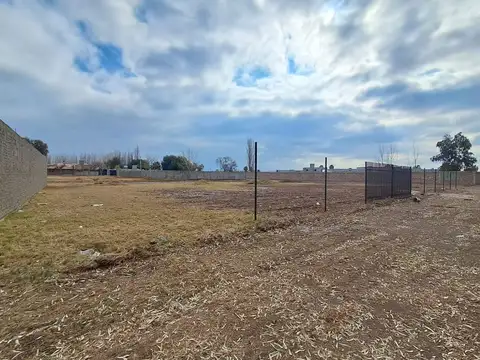 TERRENO DE MÁS DE 5.000M2 A LA VENTA