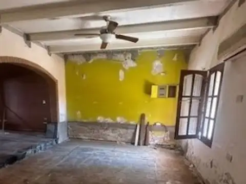 Casa 4 ambientes con 4 baños