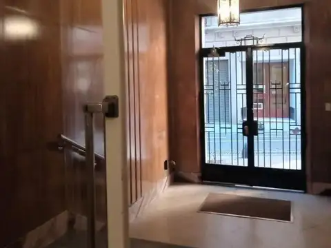 Marcelo T. De Alvear 400