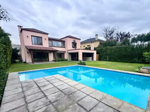 Casa en Alquiler en Windbells, Countries y Barrios Cerrados en San Fernando