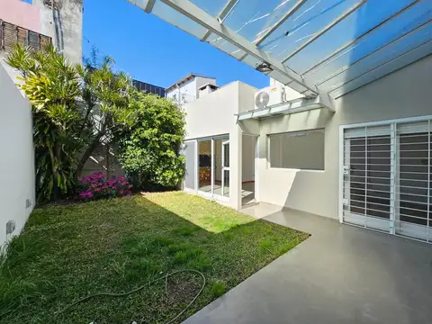 Depto Tipo Casa en Venta de 3 dormitorios