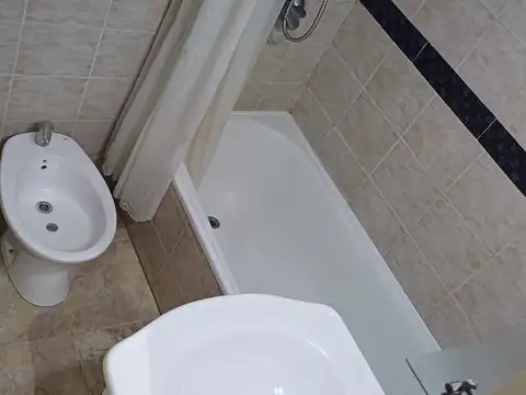 Departamento VENTA 2 amb con BALCON en Ramos Mejía