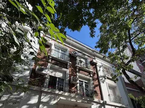 DEPARTAMENTO 3 AMBIENTES CON PATIOS EN SAN TELMO