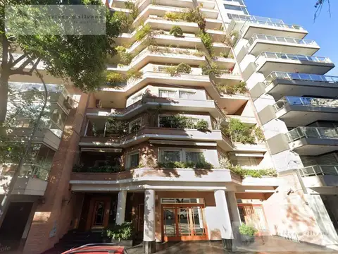 Departamento 5 ambientes con dependencia en Caballito