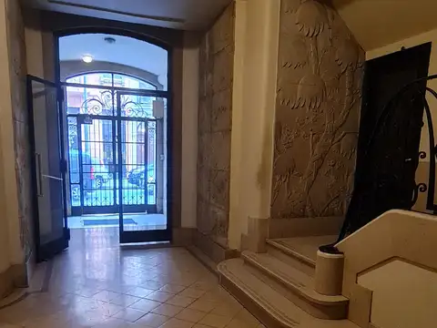 4 AMB PARAGUAY 1327 2ª AMOBLADO (BARRIO:  BARRIO NORTE-RETIRO)