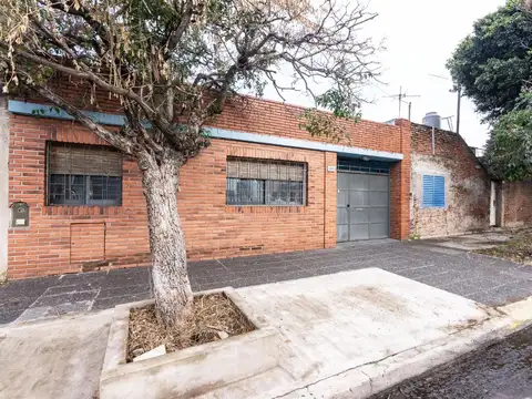 VILLA LYNCH CASA 4 AMB MULTIUSOS CON FONDO LIBRE