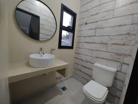 Depto Tipo Casa en Venta en Villa Gobernador Udaondo, USD 100.000