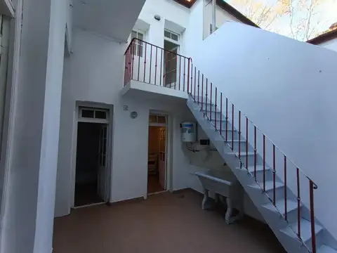 Depto Tipo Casa en Alquiler de 3 ambientes