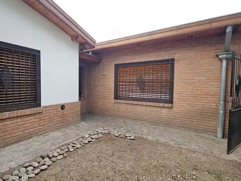 Casa en Venta en Quilmes, USD 109.999