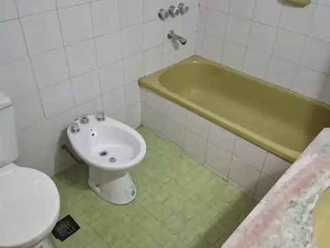 Departamento en Alquiler en Cipolletti, $ 1.000.000