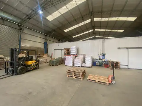 Galpón a metros de Av. Champagnat