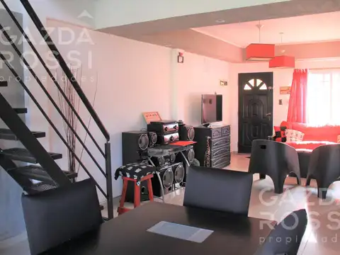 Casa en Venta en Burzaco Oeste, USD 159.000